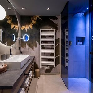 Deluxe Zimmer mit Kingsize-Bett